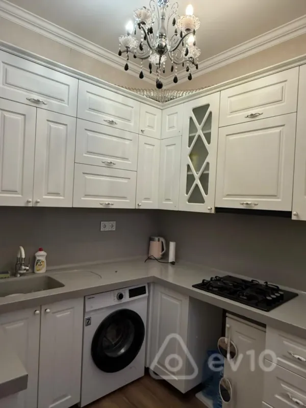 Kirayə verilir 2 otaqlı yeni tikili 60 m²