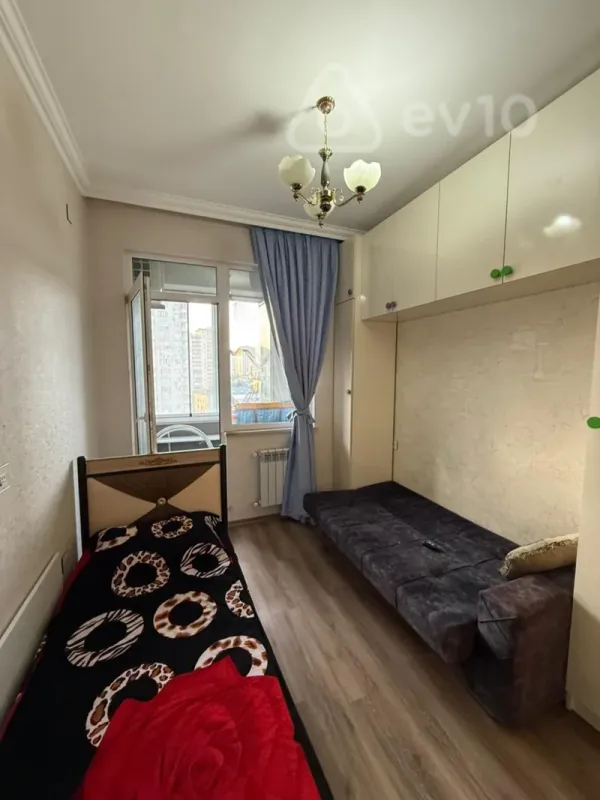 Kirayə verilir 2 otaqlı yeni tikili 60 m²