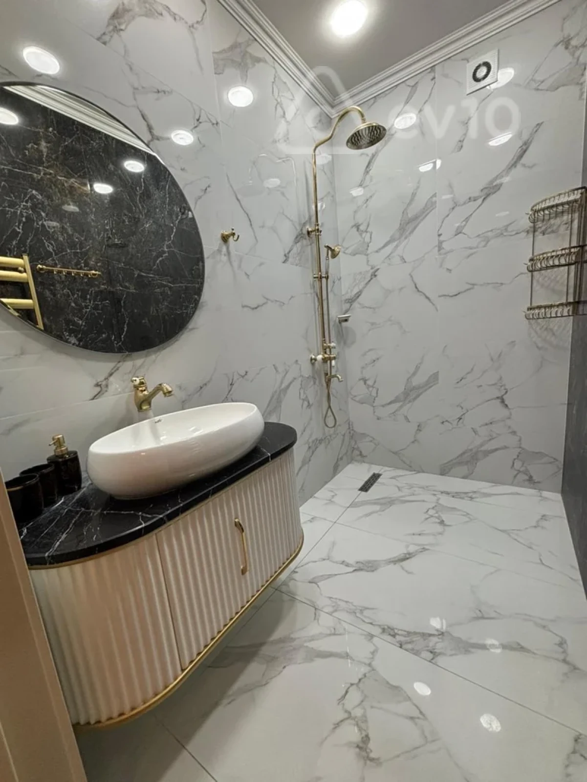 Kirayə verilir 3 otaqlı yeni tikili 126 m²