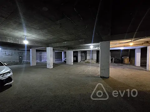 Satılır 3 otaqlı yeni tikili 90 m²