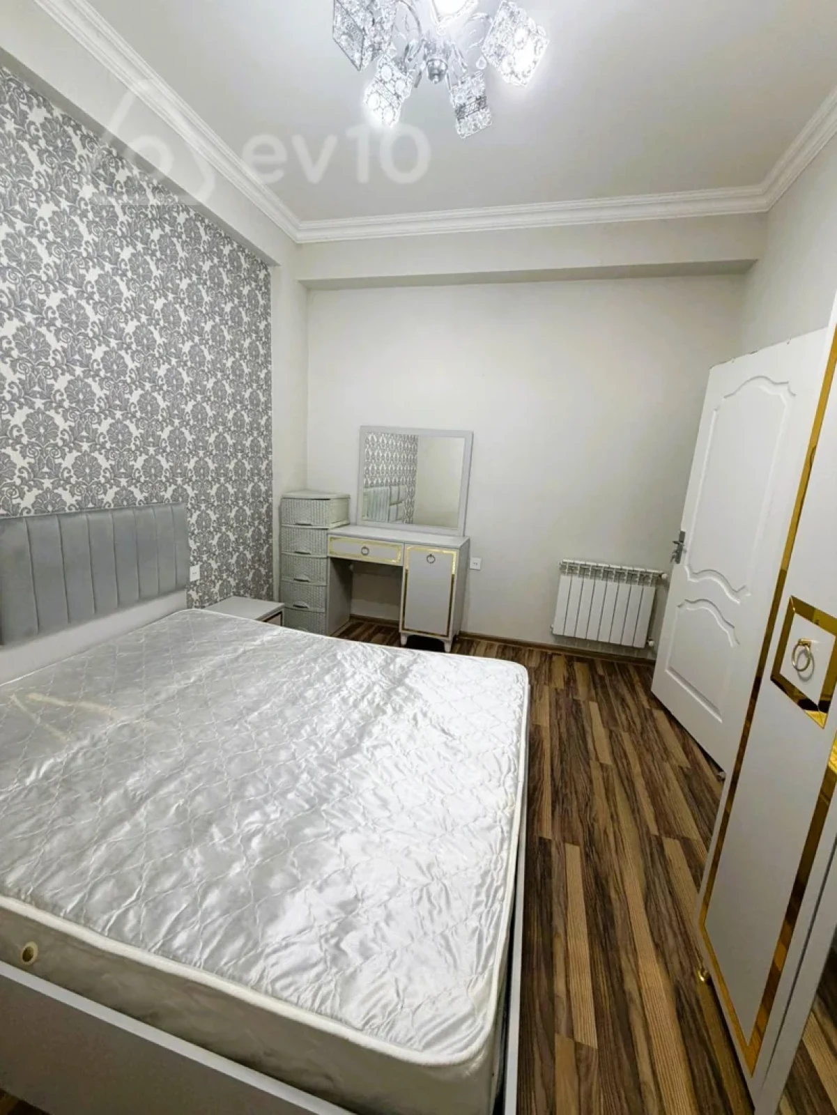 Kirayə verilir 2 otaqlı yeni tikili 50 m²