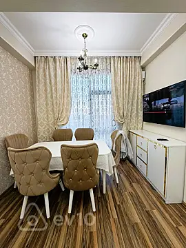 Kirayə verilir 2 otaqlı yeni tikili 50 m²