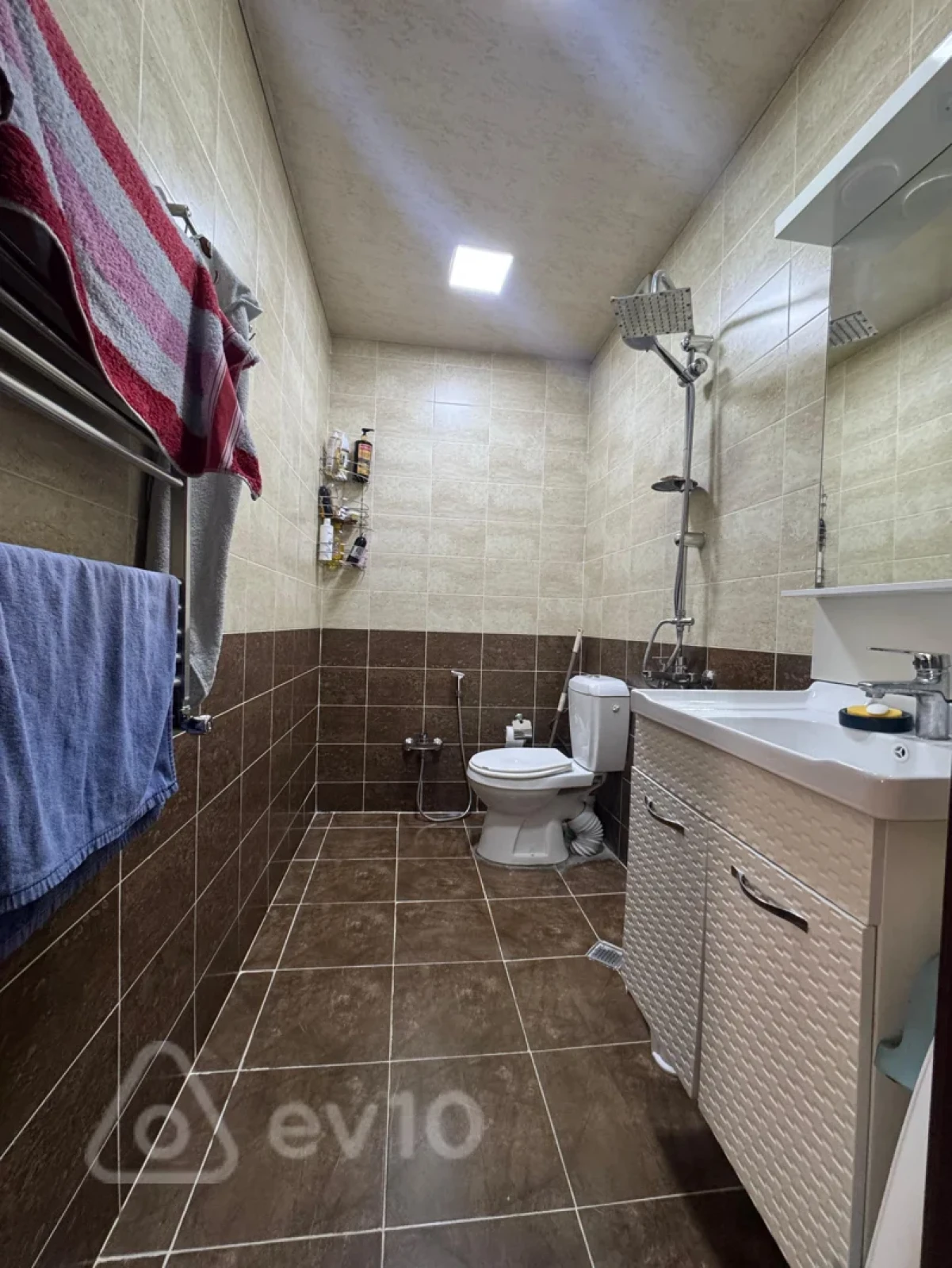 Satılır 1 otaqlı yeni tikili 45 m²