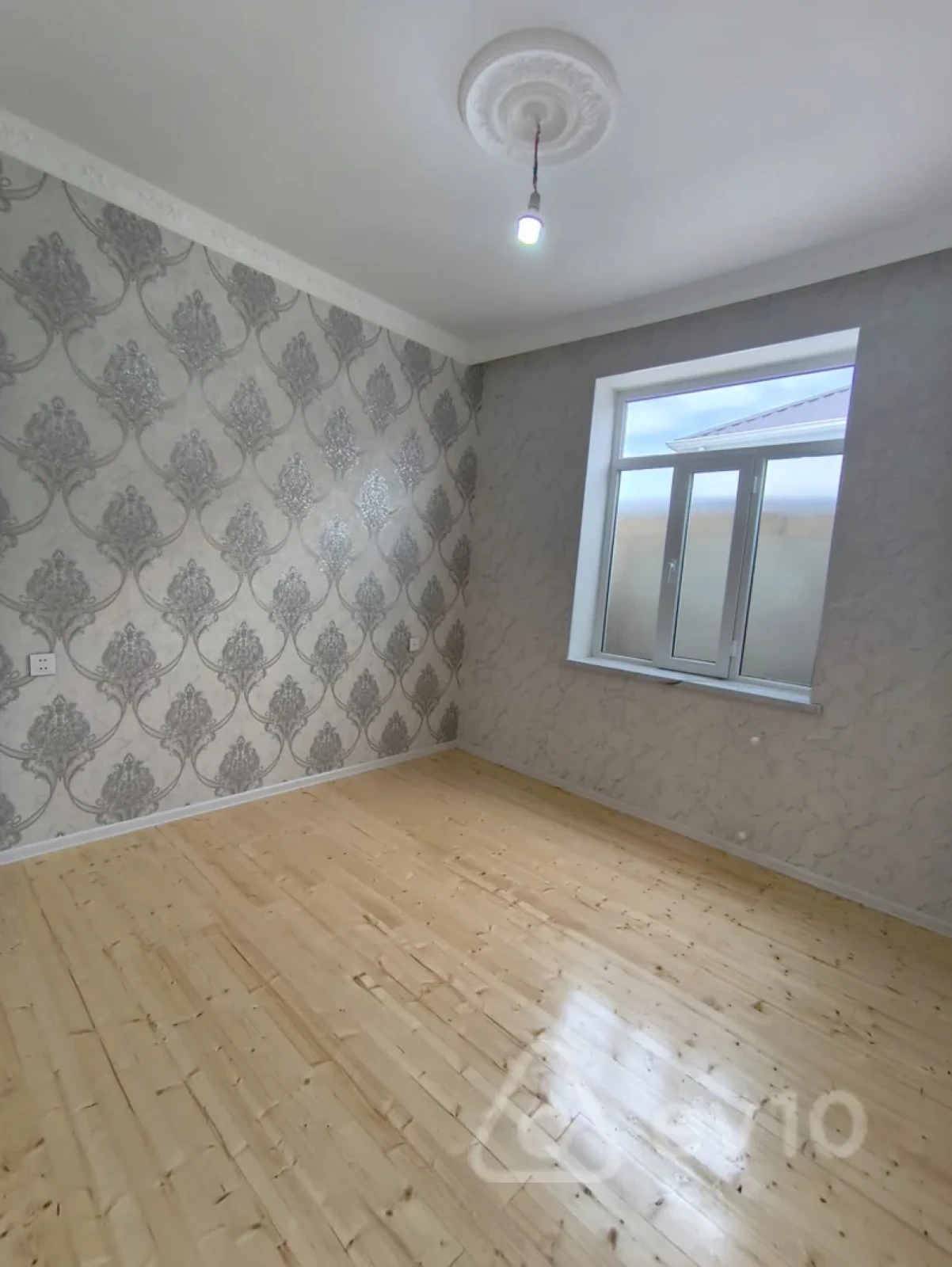 Satılır 4 otaqlı həyət evi 120 m²