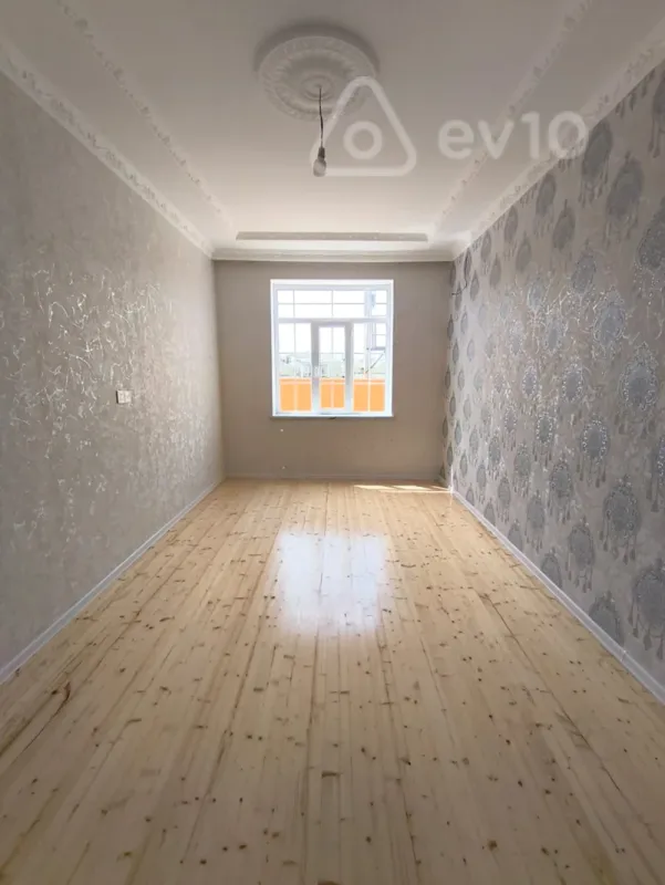 Satılır 4 otaqlı həyət evi 120 m²