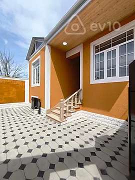 Satılır 4 otaqlı həyət evi 120 m²