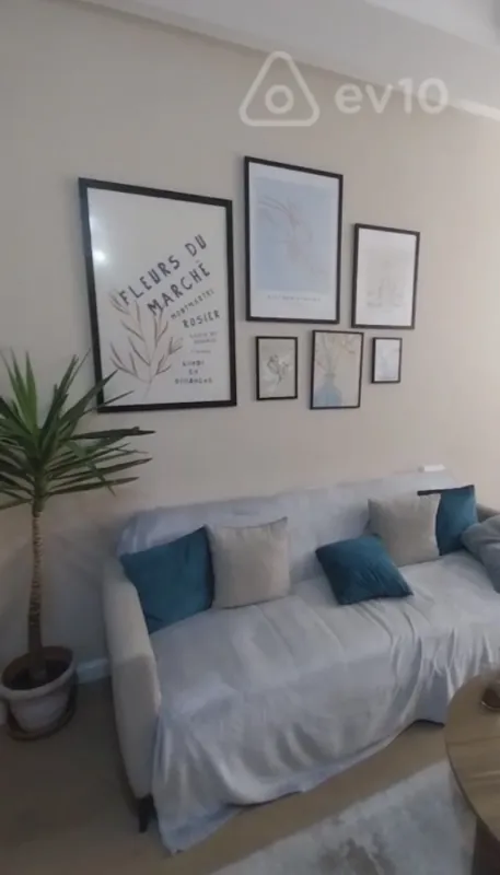 Kirayə verilir 2 otaqlı yeni tikili 55 m²