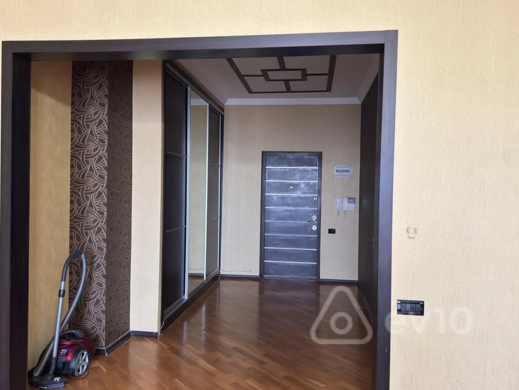 Kirayə verilir 2 otaqlı yeni tikili 115 m²