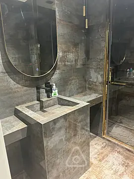 Kirayə verilir 3 otaqlı yeni tikili 140 m²