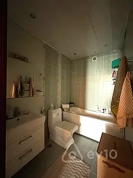 Satılır 3 otaqlı yeni tikili 150 m²