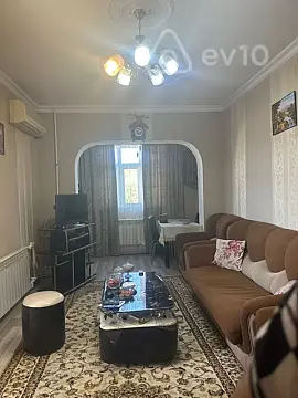 Kirayə verilir 2 otaqlı həyət evi 34 m² — Bakı, Nizami 2 otaq 34.00 m²