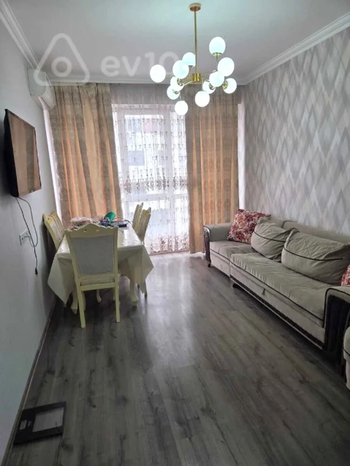 Kirayə verilir 2 otaqlı yeni tikili 50 m²