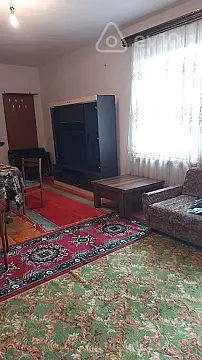 Kirayə verilir 2 otaqlı həyət evi 50 m²