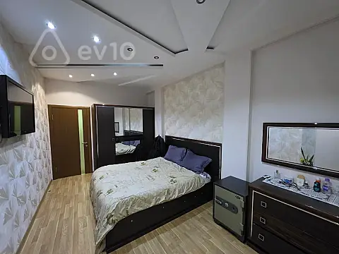 Kirayə verilir 3 otaqlı yeni tikili 103 m²