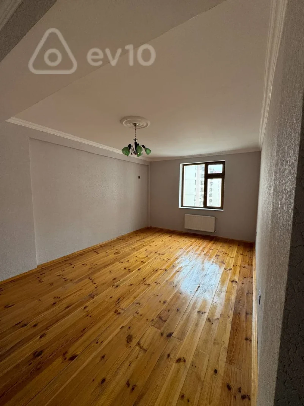 Satılır 4 otaqlı yeni tikili 110 m²