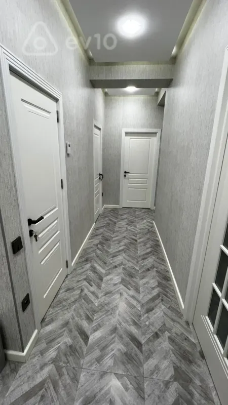 Kirayə verilir 3 otaqlı yeni tikili 114 m²