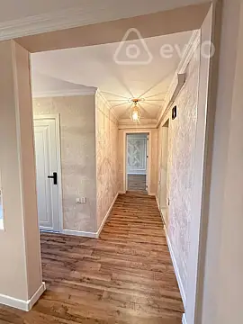 Satılır 2 otaqlı köhnə tikili 46 m²