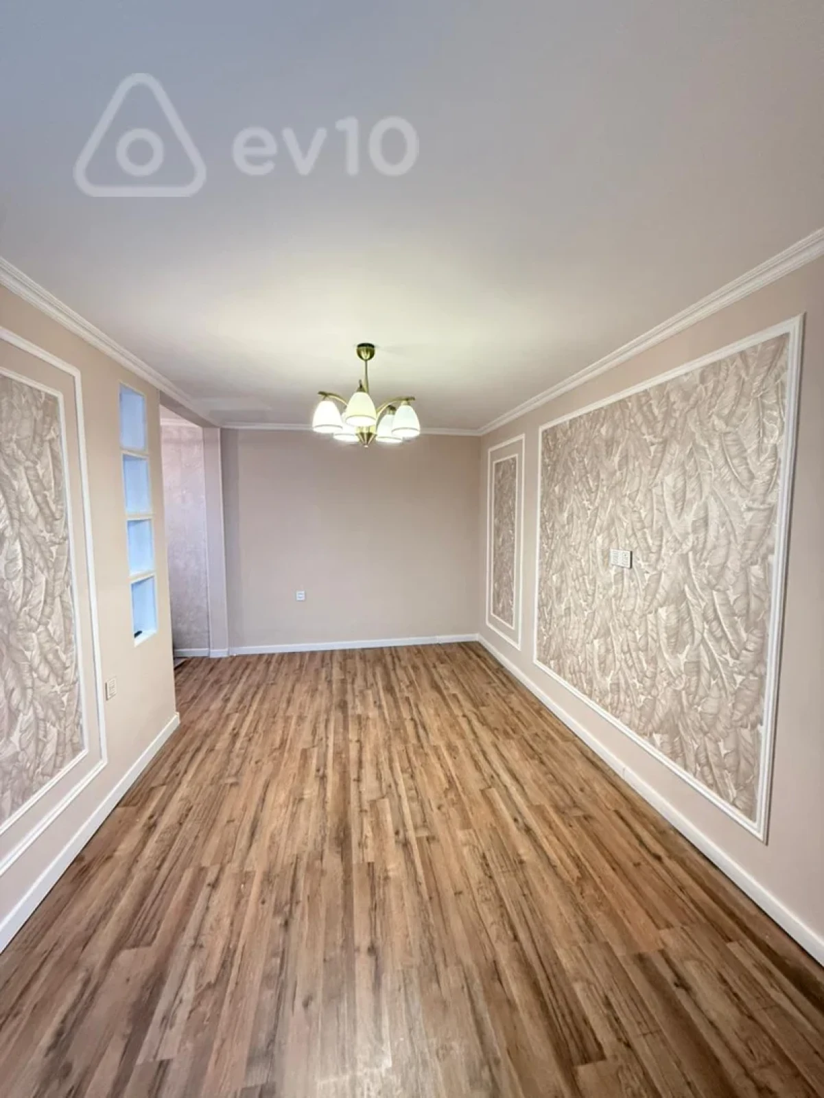 Satılır 2 otaqlı köhnə tikili 46 m²