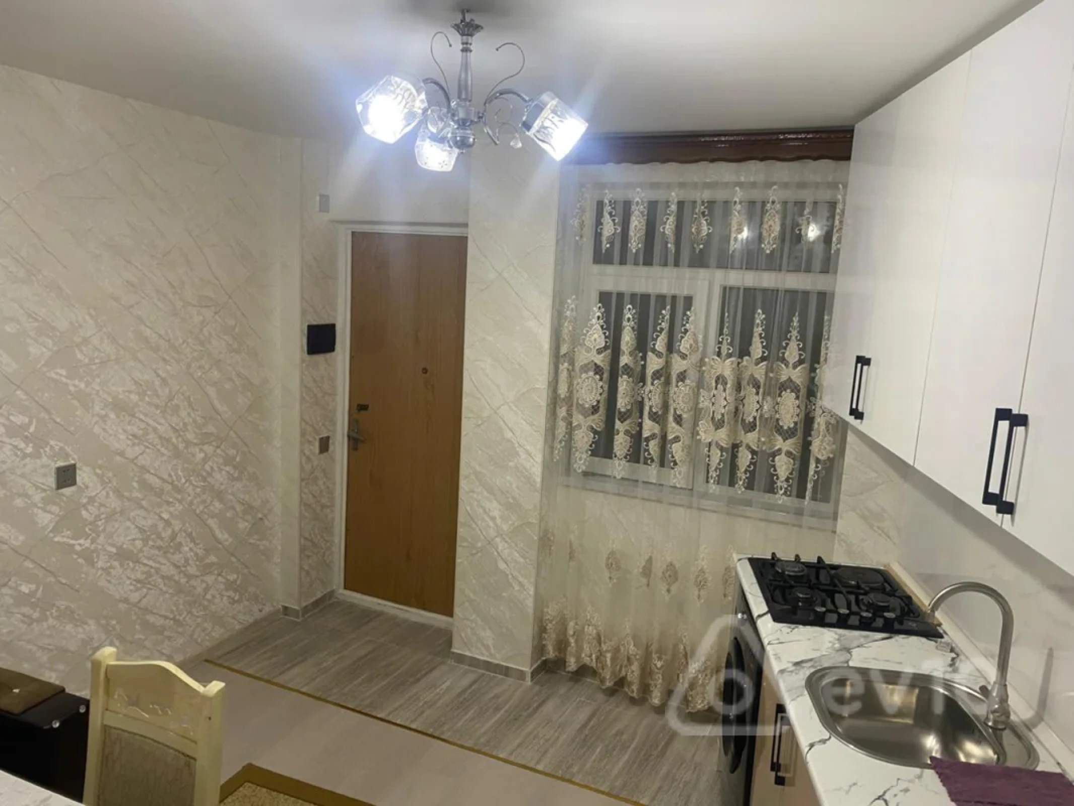 Kirayə verilir 2 otaqlı həyət evi 35 m²