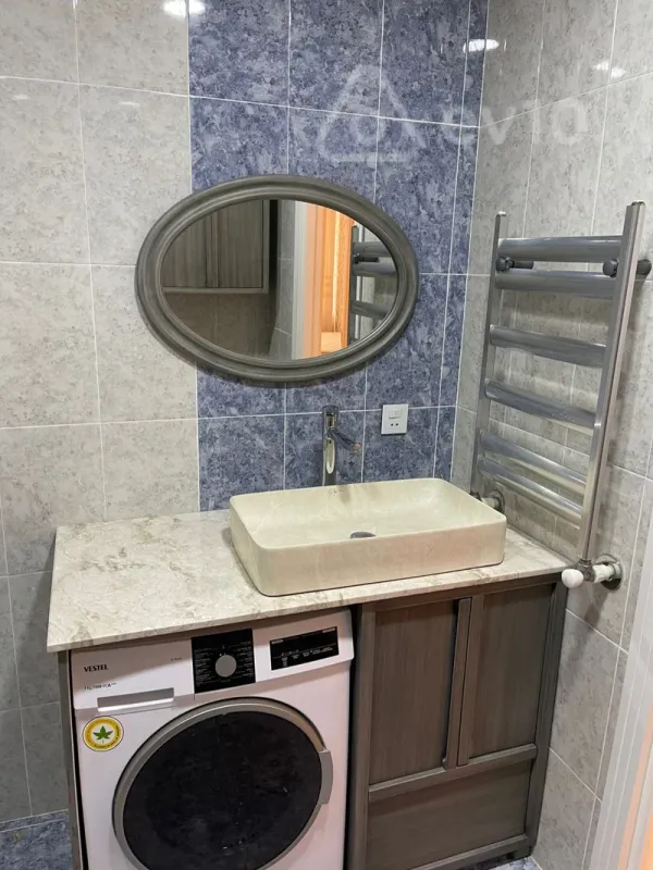 Kirayə verilir 3 otaqlı yeni tikili 120 m²