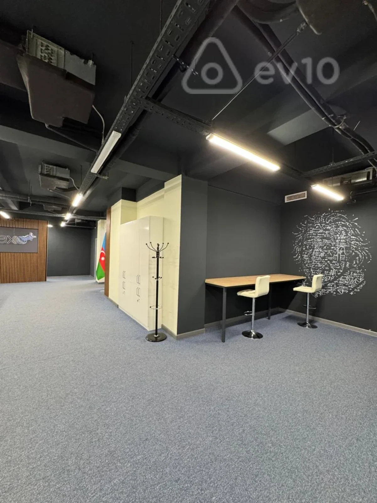 Kirayə verilir 16 otaqlı ofis 530 m²