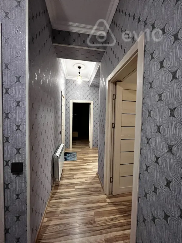 Kirayə verilir 2 otaqlı yeni tikili 90 m²