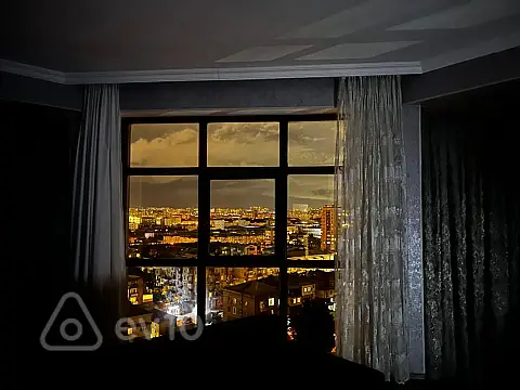 Kirayə verilir 2 otaqlı yeni tikili 90 m²