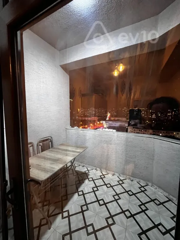 Kirayə verilir 2 otaqlı yeni tikili 90 m²