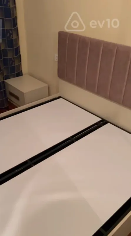 Kirayə verilir 3 otaqlı köhnə tikili 80 m²