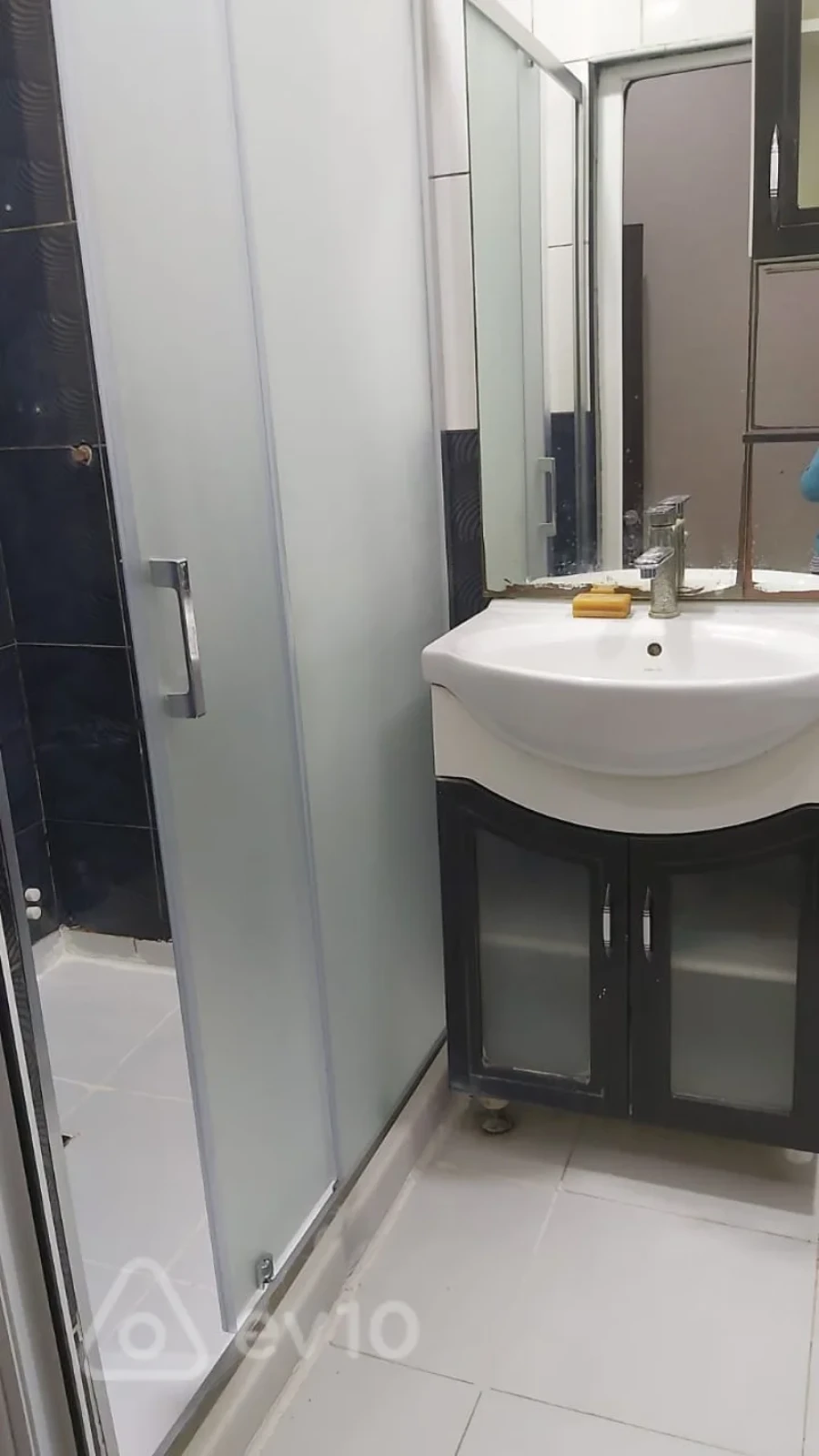 Kirayə verilir 3 otaqlı köhnə tikili 60 m²