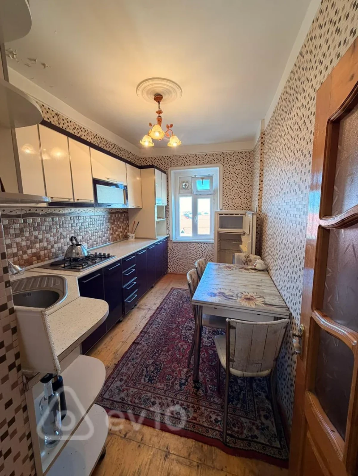 Kirayə verilir 4 otaqlı yeni tikili 100 m²