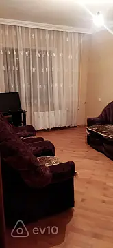 Satılır 3 otaqlı köhnə tikili 90 m²