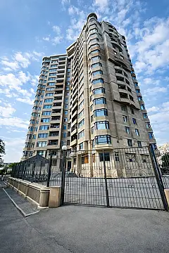Satılır 3 otaqlı yeni tikili 146 m² — Bakı, Səbail 3 otaq 146.00 m²