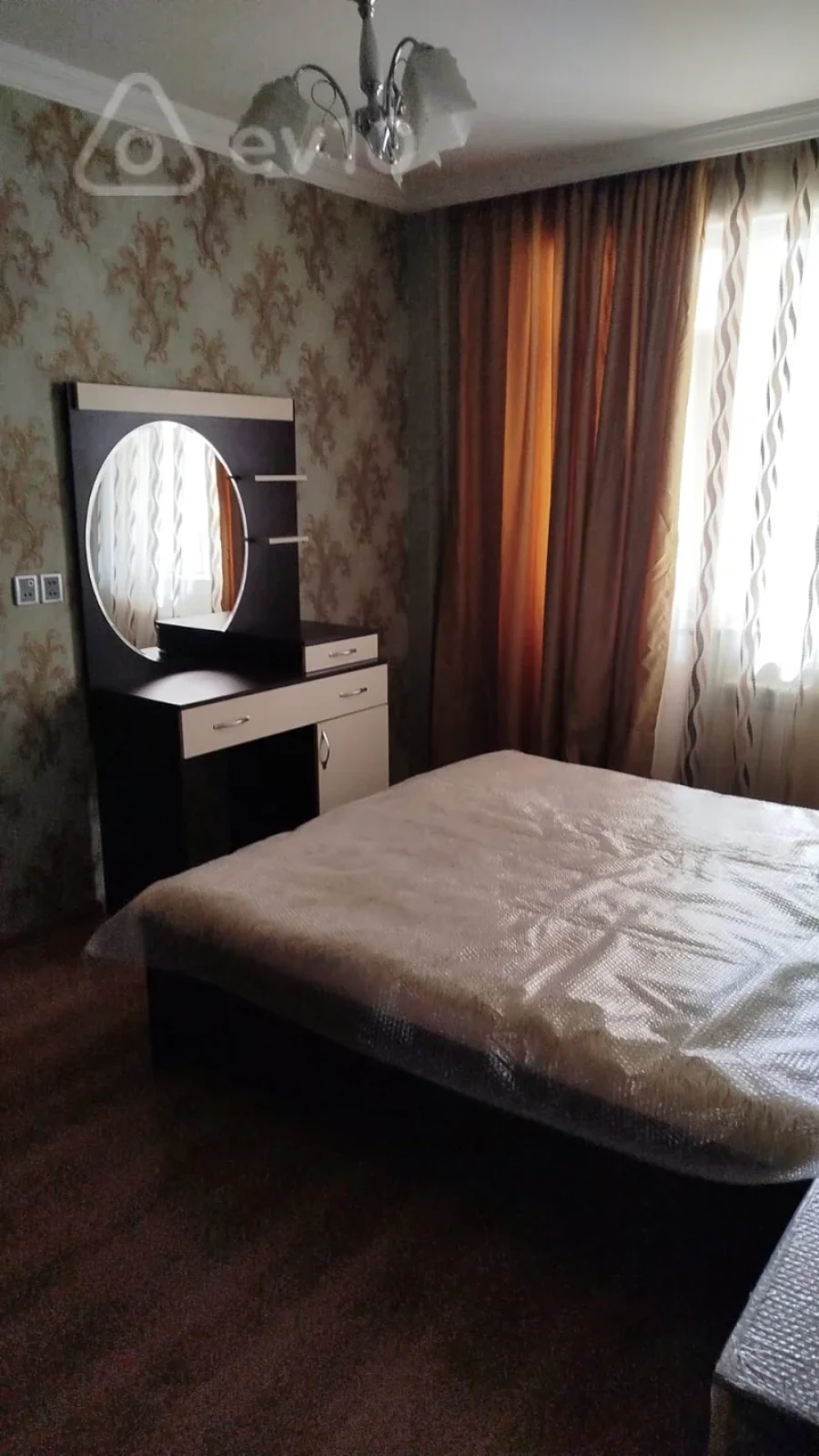 Kirayə verilir 2 otaqlı yeni tikili 65 m²