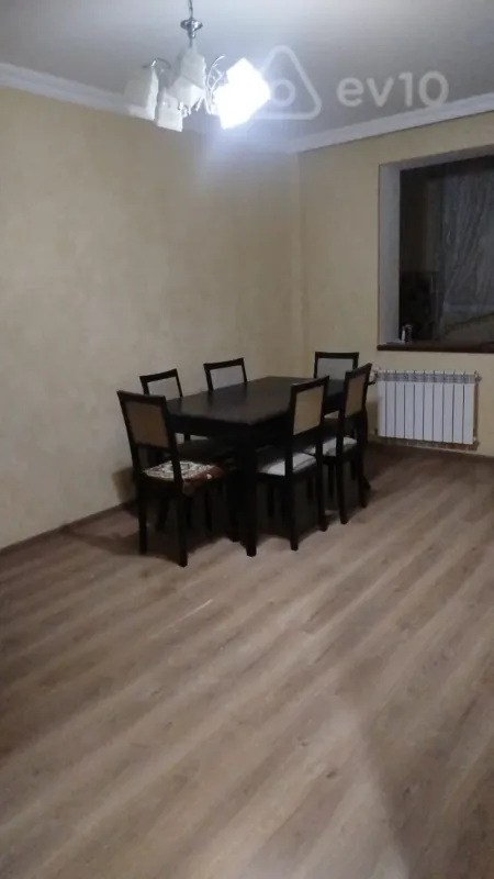 Kirayə verilir 2 otaqlı yeni tikili 65 m²