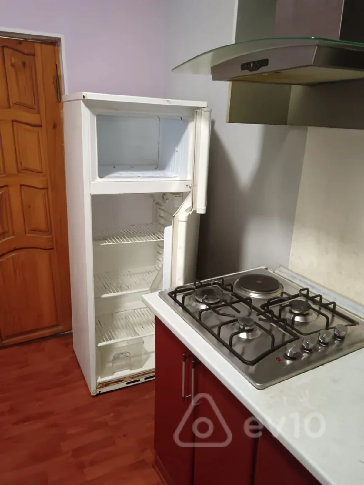 Kirayə verilir 2 otaqlı həyət evi 52 m²