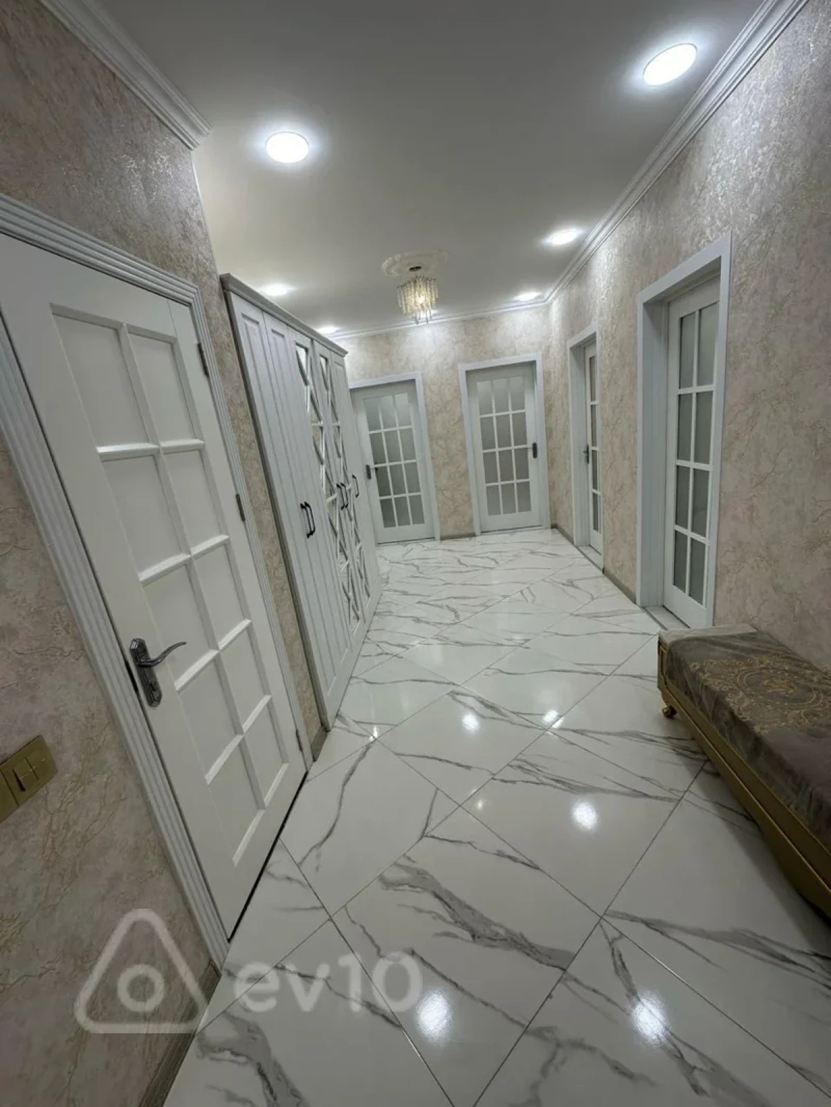 Satılır 5 otaqlı həyət evi 110 m²