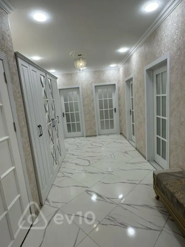 Satılır 5 otaqlı həyət evi 110 m²