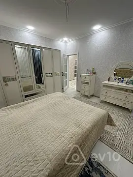 Satılır 5 otaqlı həyət evi 110 m²