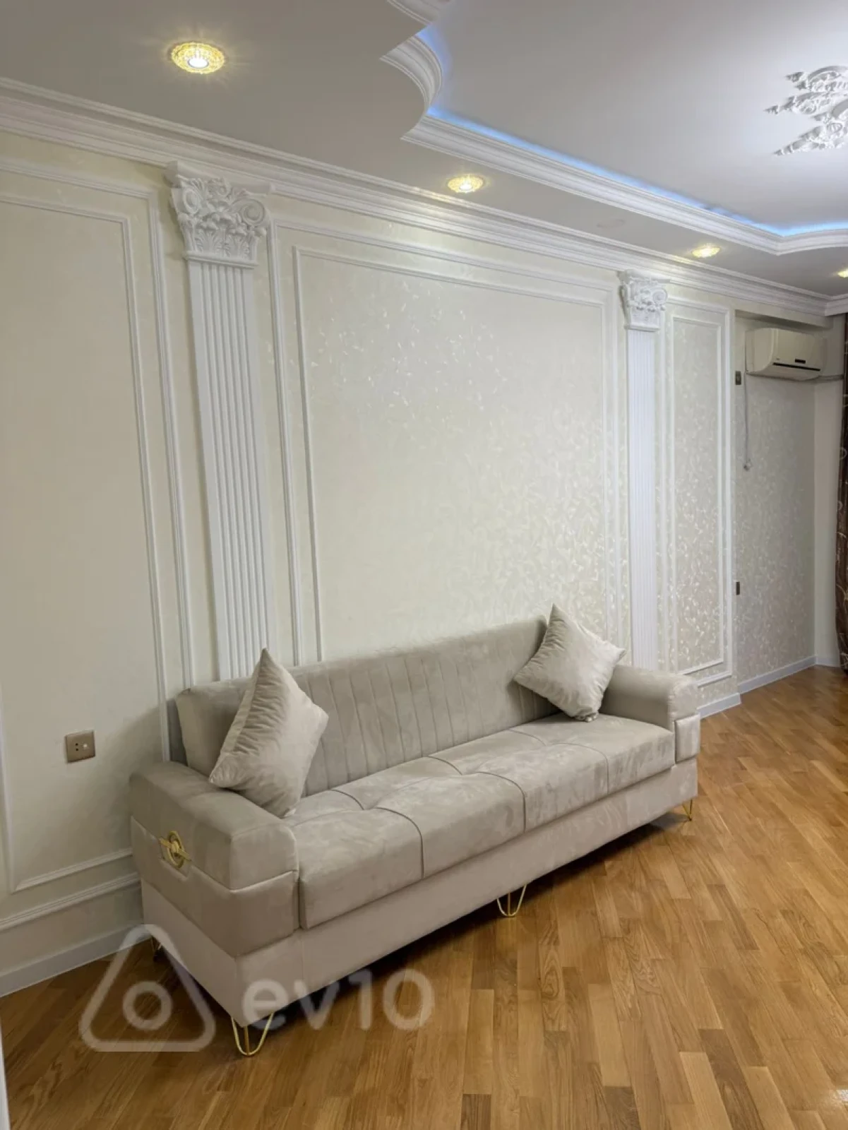 Kirayə verilir 3 otaqlı yeni tikili 105 m²