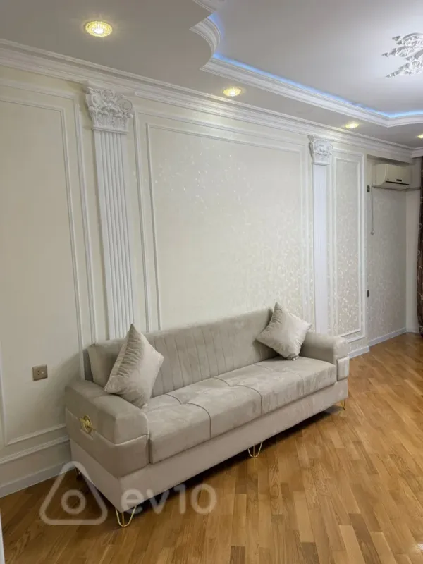 Kirayə verilir 3 otaqlı yeni tikili 105 m²
