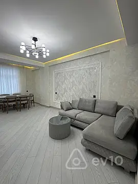 Kirayə verilir 2 otaqlı yeni tikili 85 m²