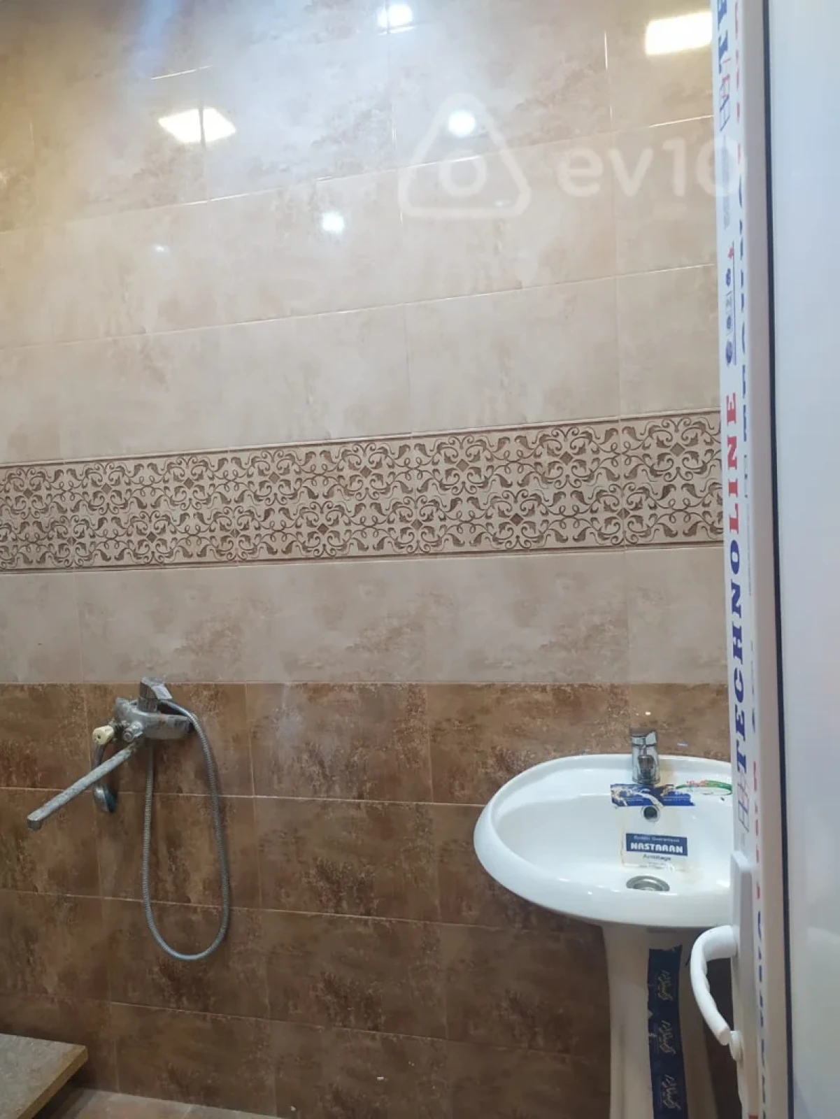 Kirayə verilir 2 otaqlı yeni tikili 75 m²