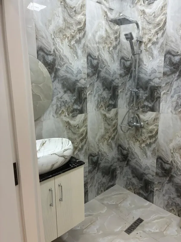 Kirayə verilir 2 otaqlı yeni tikili 70 m²