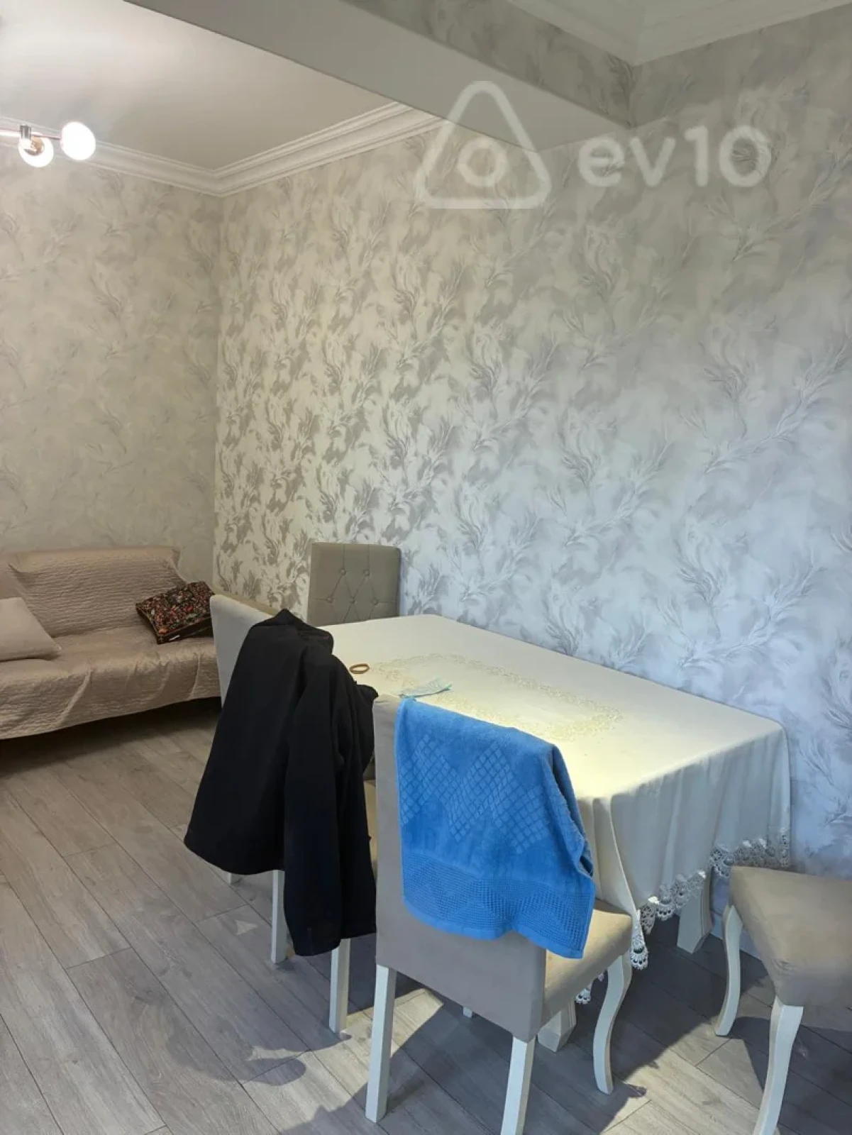 Kirayə verilir 2 otaqlı yeni tikili 70 m²