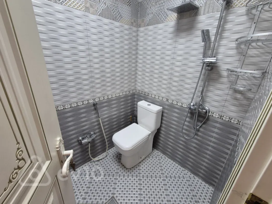 Kirayə verilir 2 otaqlı yeni tikili 45 m²