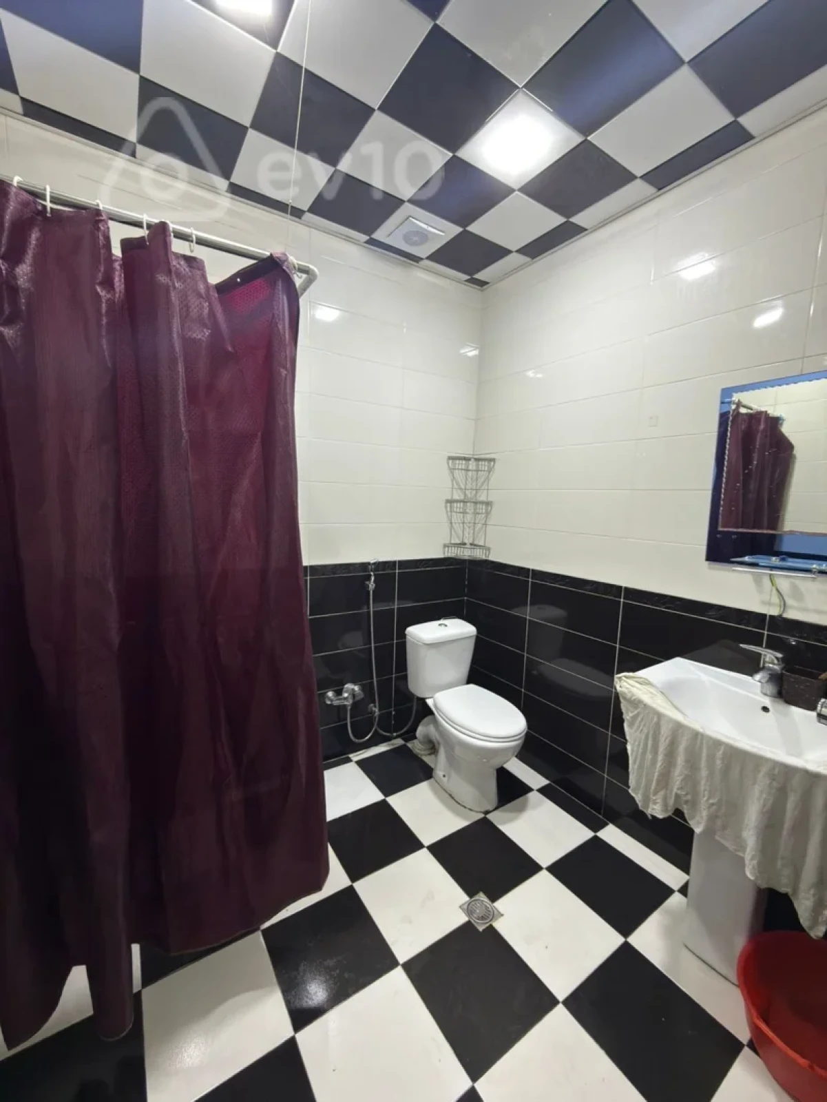 Kirayə verilir 2 otaqlı yeni tikili 65 m²