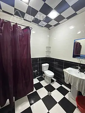 Kirayə verilir 2 otaqlı yeni tikili 65 m²