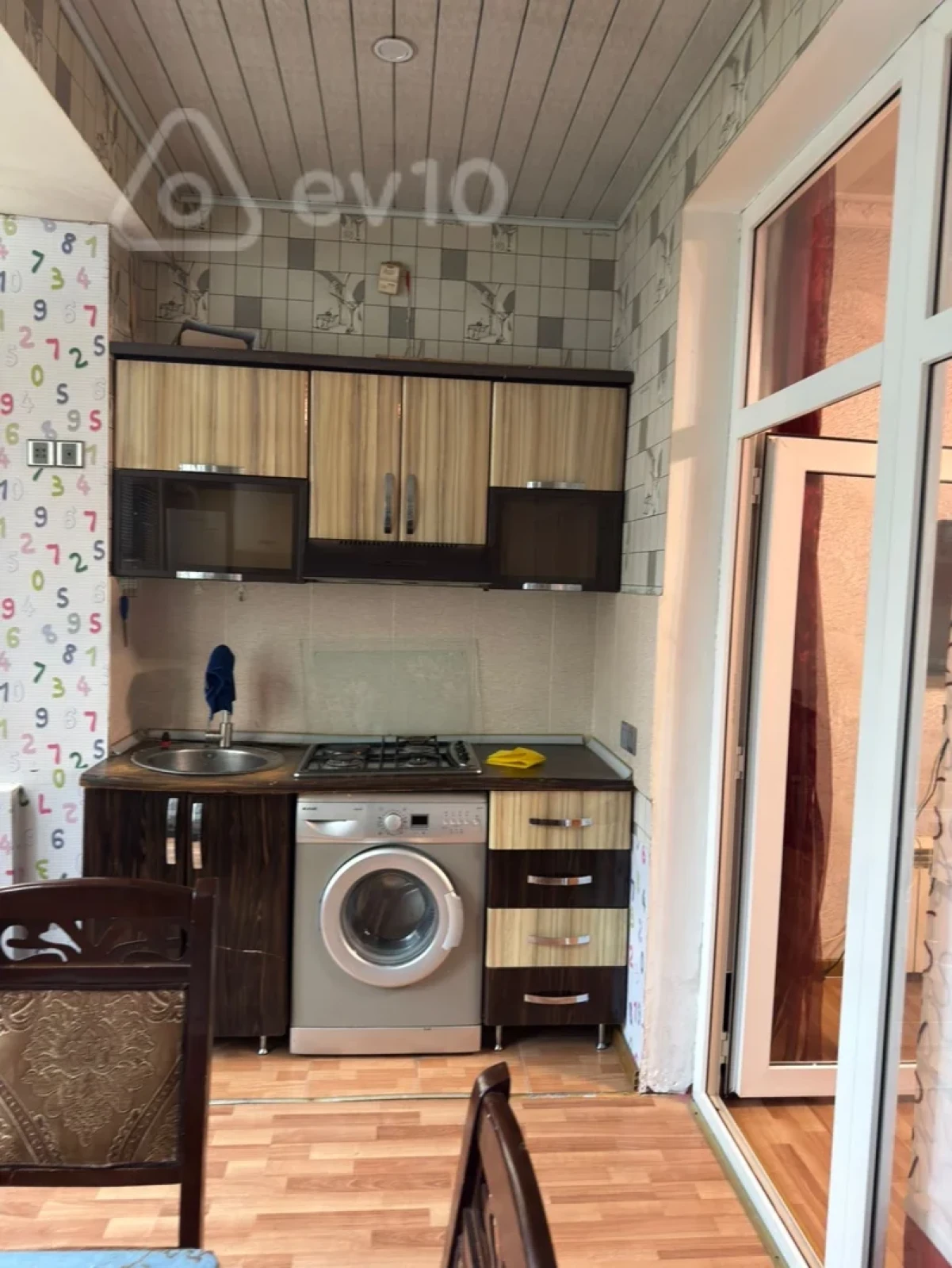 Kirayə verilir 2 otaqlı yeni tikili 65 m²