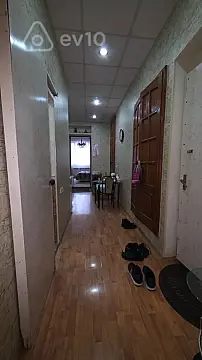 Satılır 3 otaqlı köhnə tikili 60 m²